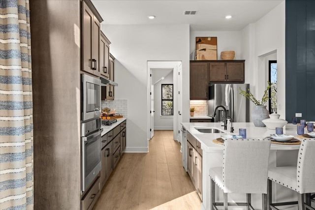 18724 Hopper LN, Austin, TX 78738