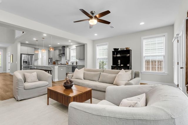 2251 Spring Hope Drive, Mount Pleasant, SC 29466