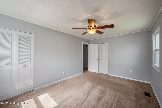 1807 Blanca Ct, Louisville, KY 40223