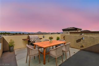 1525 Spiced Wine Avenue 27104, Henderson, NV 89074