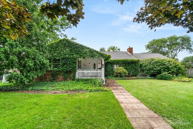 203 S Rosedale Avenue, Aurora, IL 60506