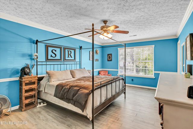 1517 Randall Park Drive, Knoxville, TN 37922