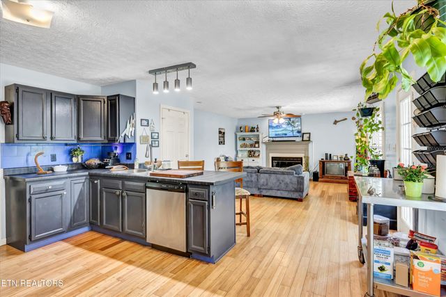 1517 Randall Park Drive, Knoxville, TN 37922