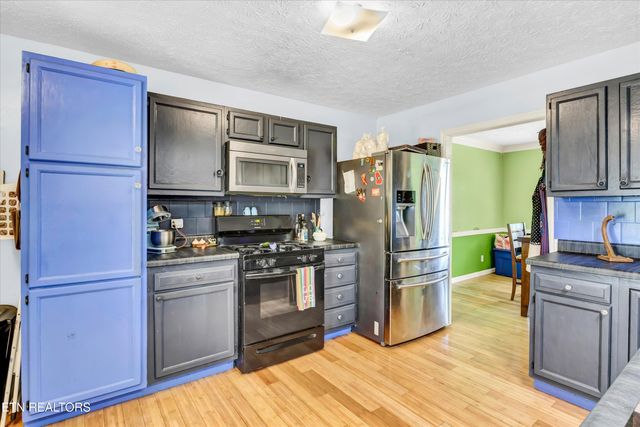 1517 Randall Park Drive, Knoxville, TN 37922