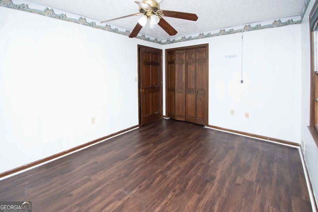 1894 Windburn Court SW, Snellville, GA 30078