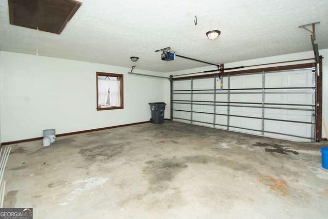 1894 Windburn Court SW, Snellville, GA 30078