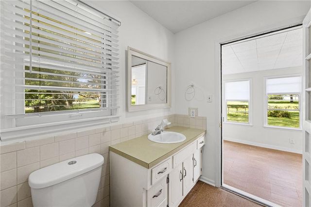 905 S Lincoln Avenue, Raymore, MO 64083
