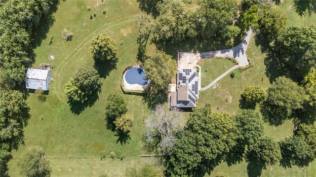 905 S Lincoln Avenue, Raymore, MO 64083