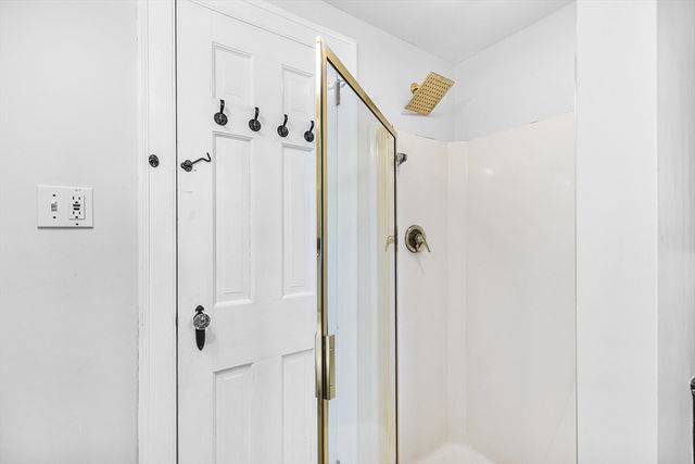 337 Edgell Rd, Framingham, MA 01701