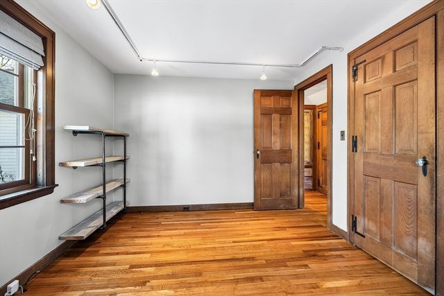 337 Edgell Rd, Framingham, MA 01701