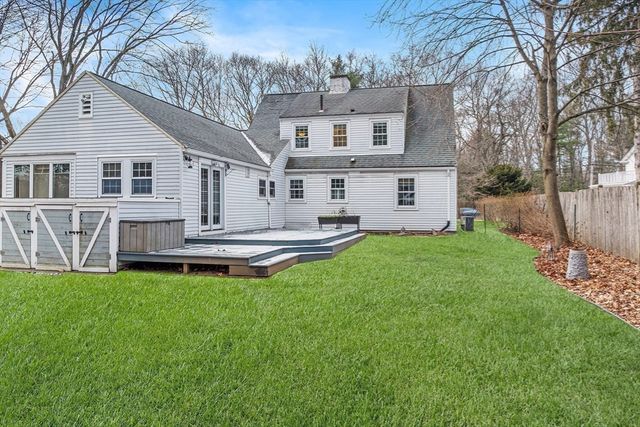 337 Edgell Rd, Framingham, MA 01701