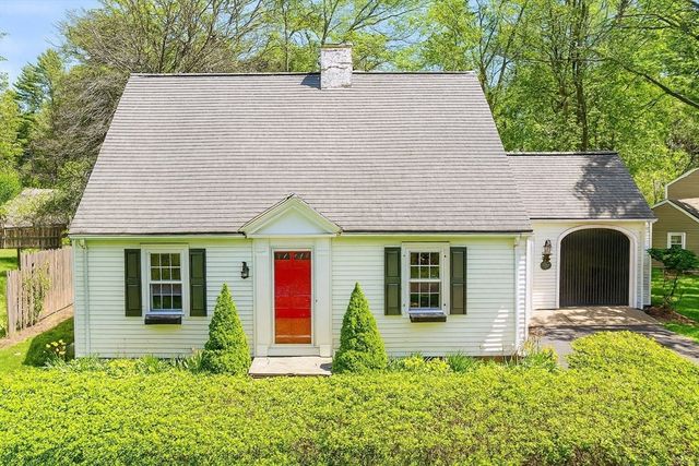 337 Edgell Rd, Framingham, MA 01701