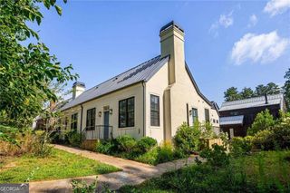 377 Anders N, Chattahoochee Hills, GA 30268