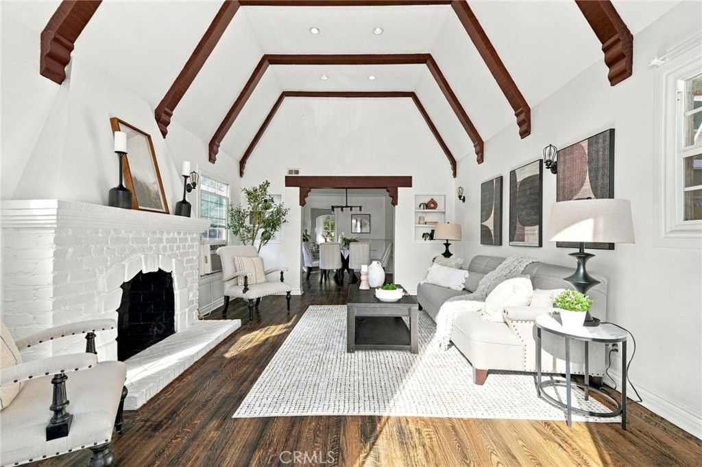 2839 Hillcrest Drive, Los Angeles, CA 90016 — photo 4