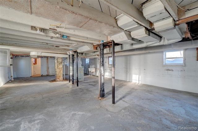 320 Hudson Street, Wyandotte, MI 48192
