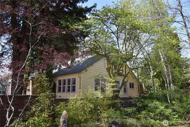 107 W 9th Avenue, Ellensburg, WA 98926