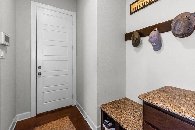 104 Canyon Lake LN, Georgetown, TX 78628