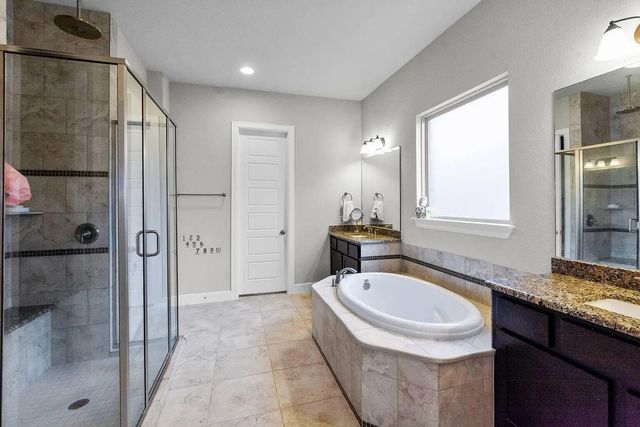 104 Canyon Lake LN, Georgetown, TX 78628