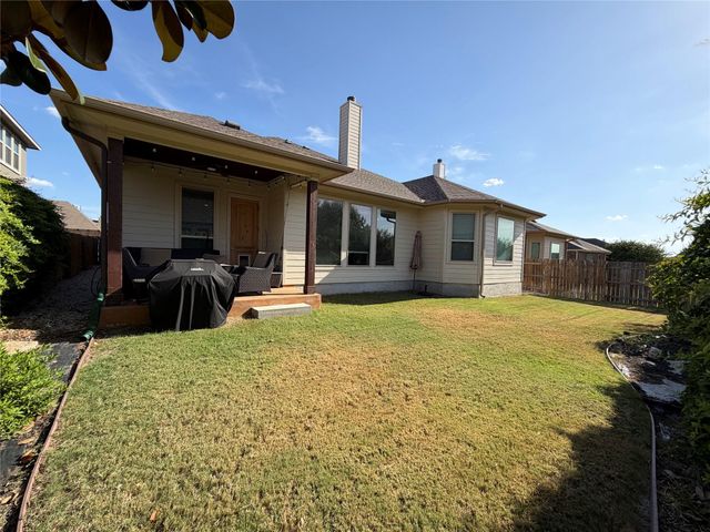 104 Canyon Lake LN, Georgetown, TX 78628
