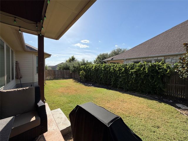 104 Canyon Lake LN, Georgetown, TX 78628