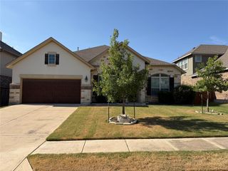 104 Canyon Lake LN, Georgetown, TX 78628