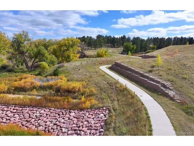 24765 E Kettle Ct, Aurora, CO 80016