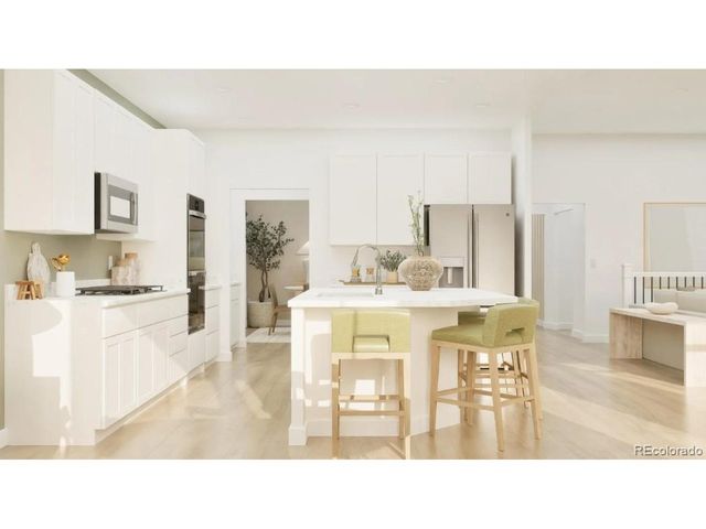 24765 E Kettle Ct, Aurora, CO 80016