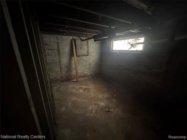 14063 Freeland Street, Detroit, MI 48227