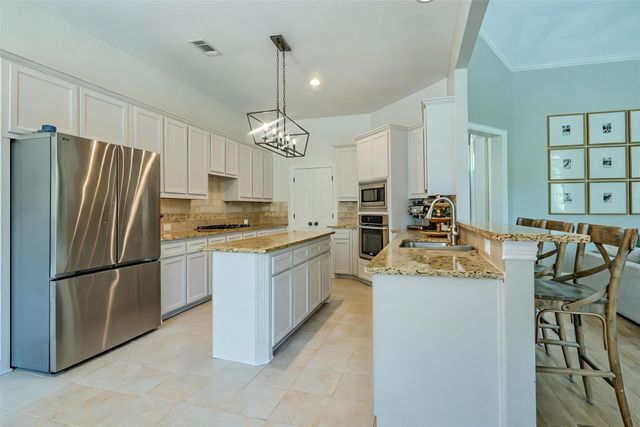 913 Granger Drive, Allen, TX 75013
