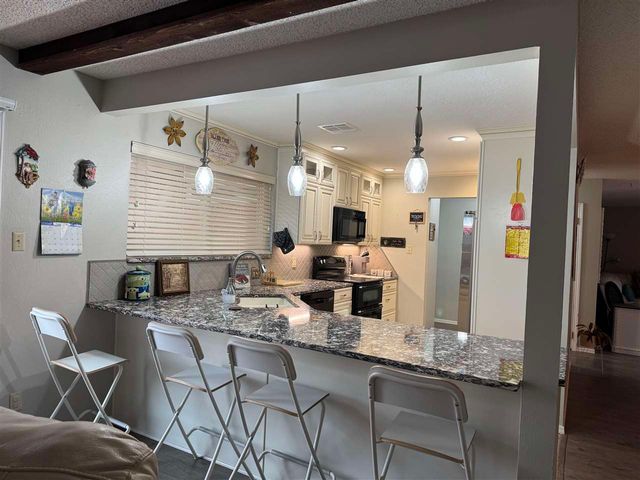 104 Parkview Cir, Cache, OK 73527