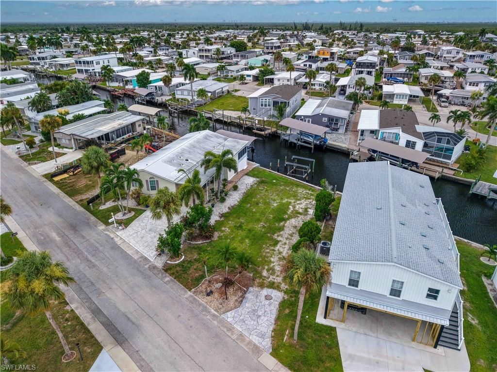 11391 Azalea LN, FORT MYERS BEACH, FL 33931 — photo 4