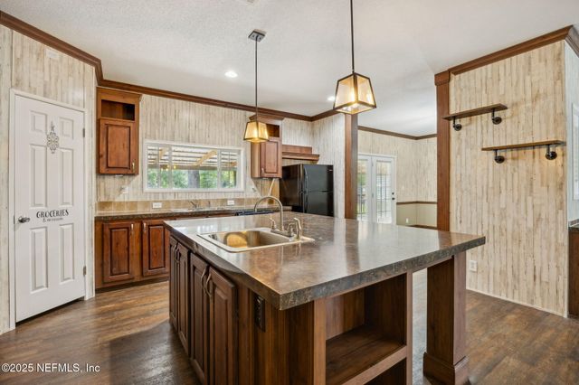 6510 DIXIE Street, Jacksonville, FL 32219