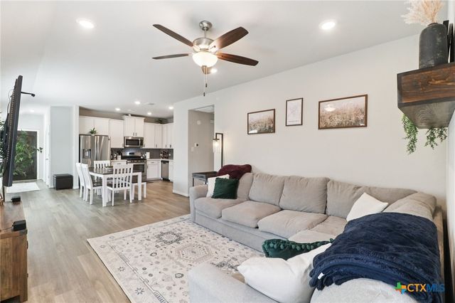 2024 Cowan Drive, New Braunfels, TX 78132