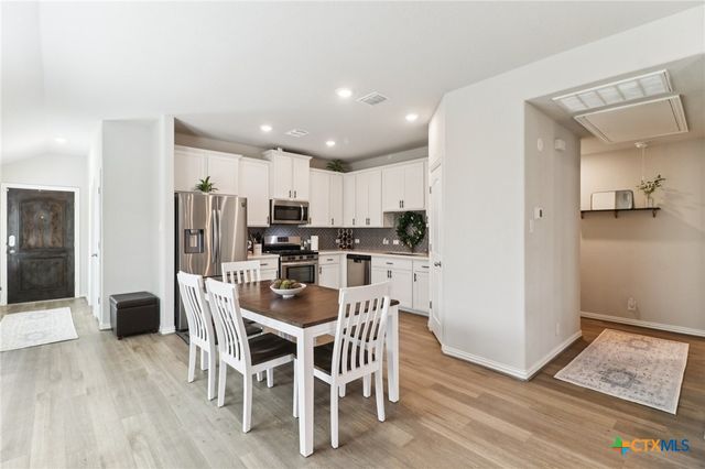 2024 Cowan Drive, New Braunfels, TX 78132