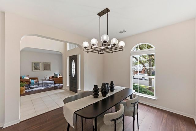 11200 Savin Hill LN, Austin, TX 78739