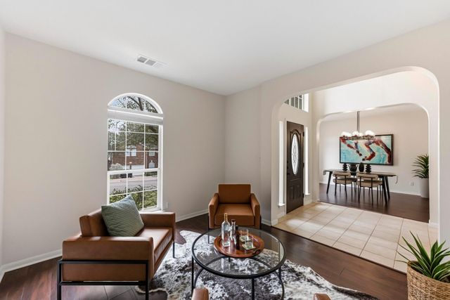 11200 Savin Hill LN, Austin, TX 78739