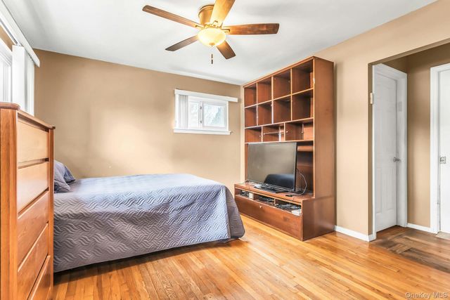 77 Marvin Lane, Commack, NY 11725