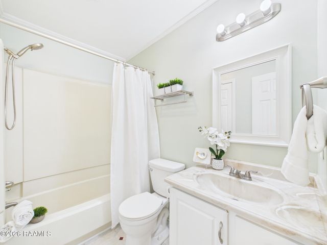 117 Case Lane, Lafayette, LA 70506