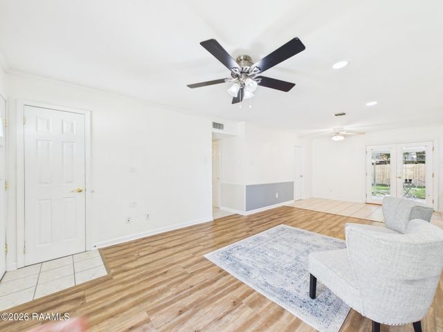 117 Case Lane, Lafayette, LA 70506