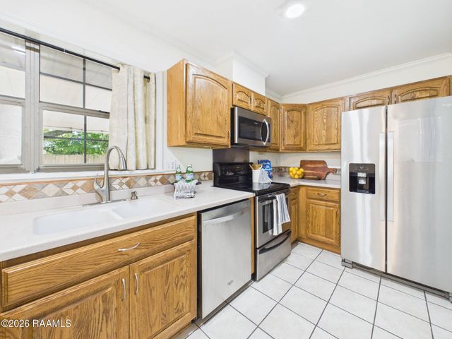 117 Case Lane, Lafayette, LA 70506