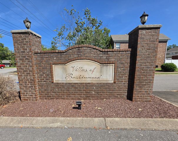 206 Rowlette Cir, Murfreesboro, TN 37127