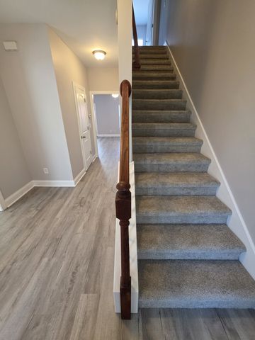 206 Rowlette Cir, Murfreesboro, TN 37127