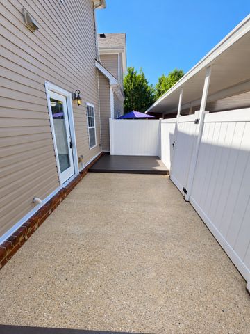 206 Rowlette Cir, Murfreesboro, TN 37127
