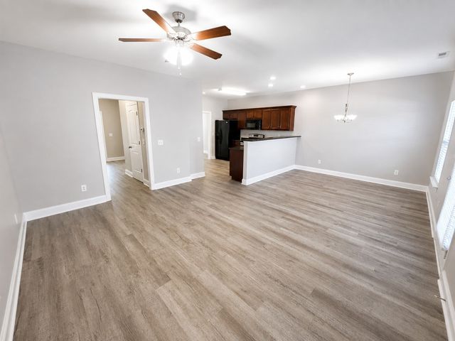 206 Rowlette Cir, Murfreesboro, TN 37127