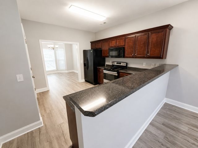 206 Rowlette Cir, Murfreesboro, TN 37127
