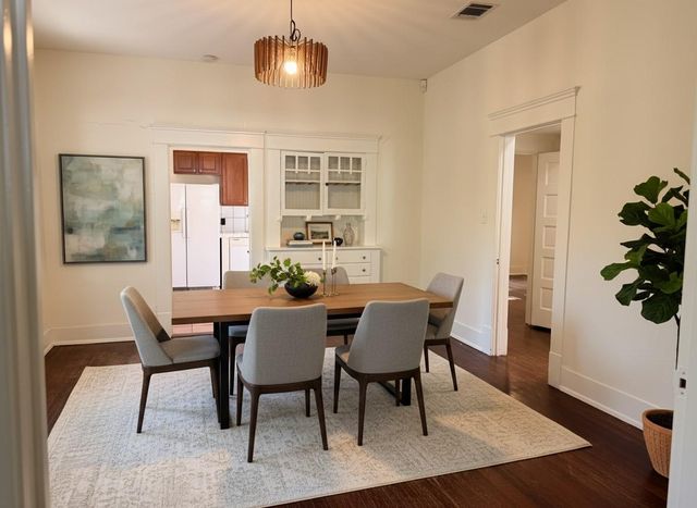 1136 Eleanor ST, Austin, TX 78721