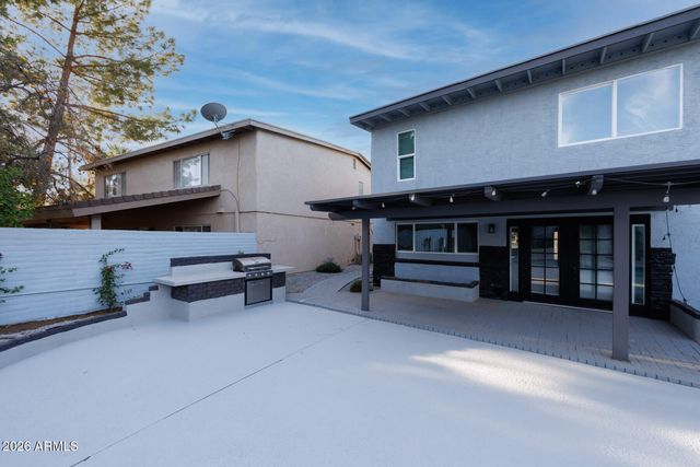 1506 E NORTHSHORE Drive, Tempe, AZ 85283