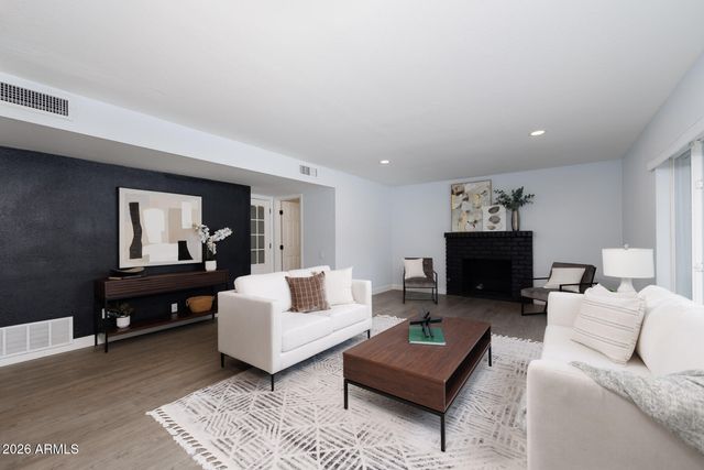 1506 E NORTHSHORE Drive, Tempe, AZ 85283