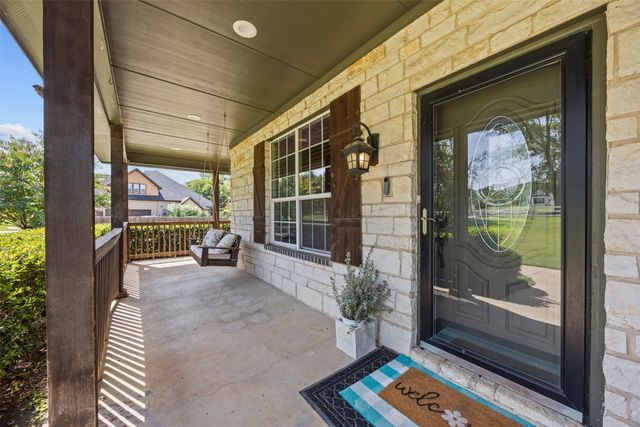 3175 Collins Road, Burleson, TX 76028