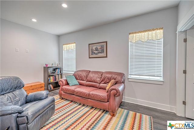 4948 Woodlawn Road, Lorena, TX 76655
